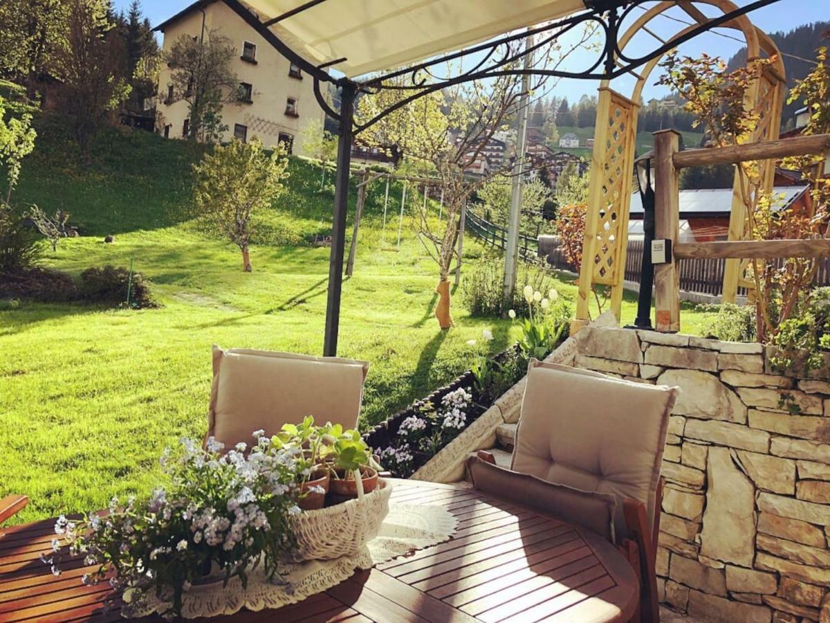 Dolomites Charme Chalet Colle Santa Lucia Exterior foto